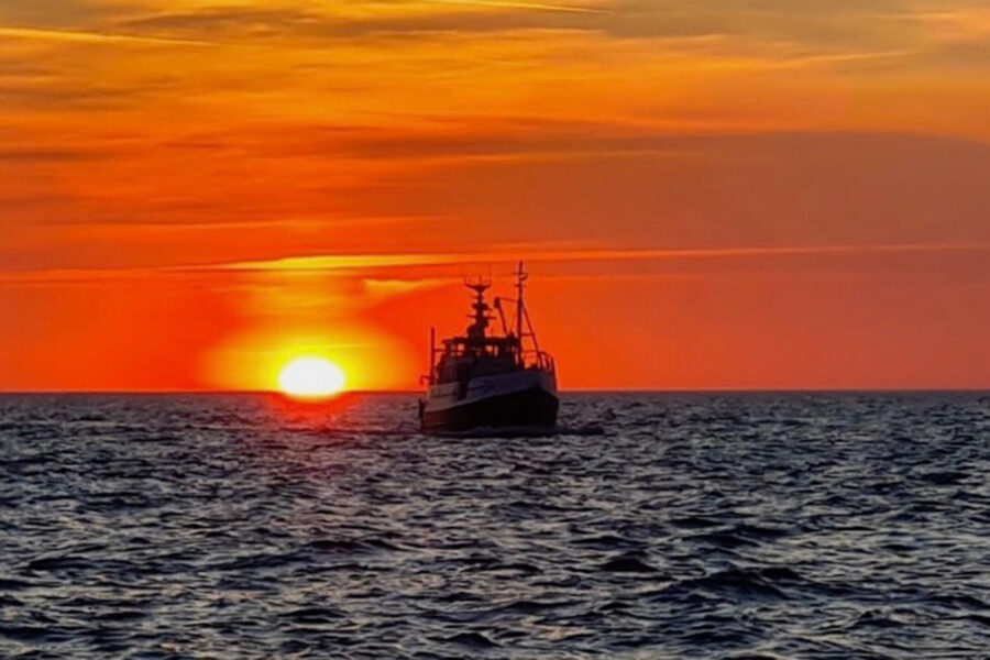 Last voyage for decommissioned fishing vessels