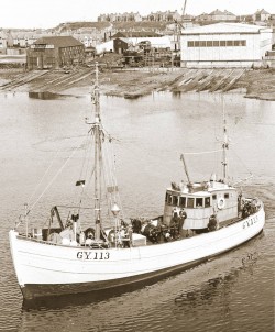 Susitna was the first anchor-seiner to be built by Herd and Mackenzie.