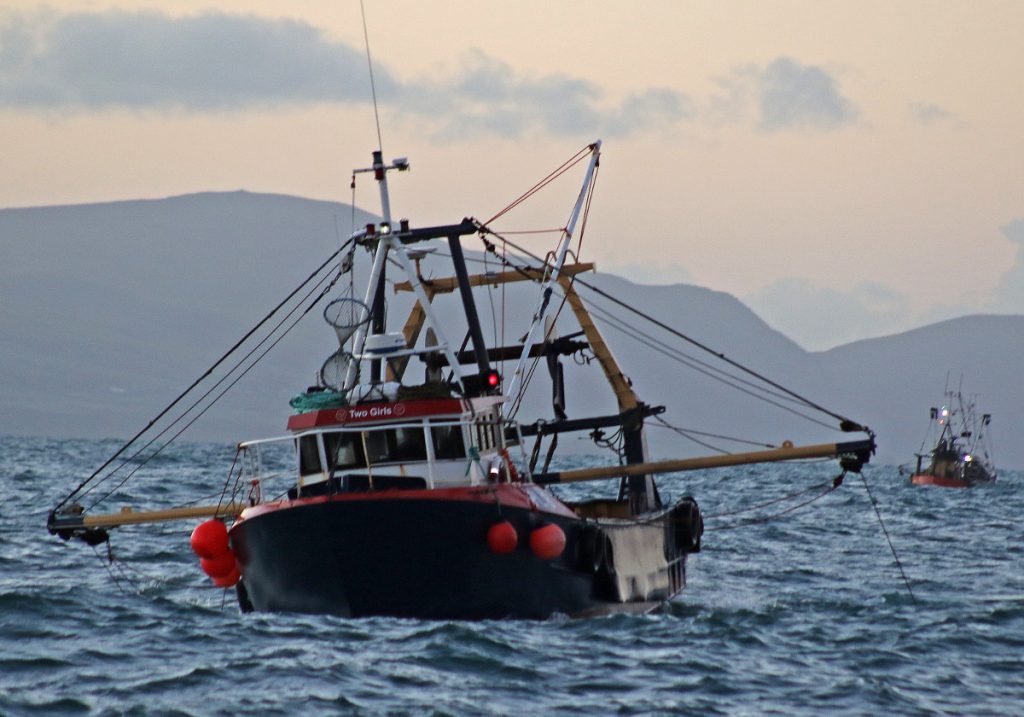 First-day action from the Isle of Man king scallop fishery - in ...