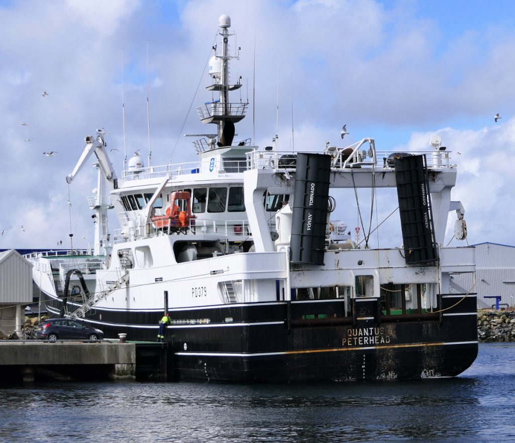 The Peterhead midwater trawler Quantus landing to Shetland Pelagia at Gremista. (Photo: Sydney Sinclair)