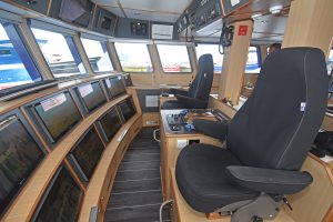 Two NorSap skipper’s seats flank a central console.