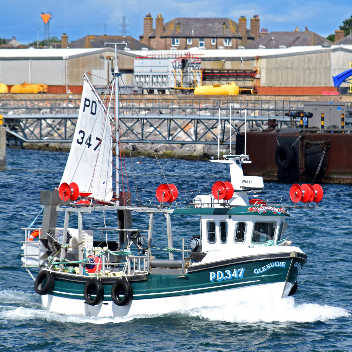 The inshore static-gear boat Glenugie returning to Peterhead. (Darren Green)