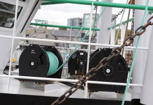 The ‘hydraulic compact’ tipping and topping winches were made by TMA Winches in Italy and supplied by Hercules Hydraulics.