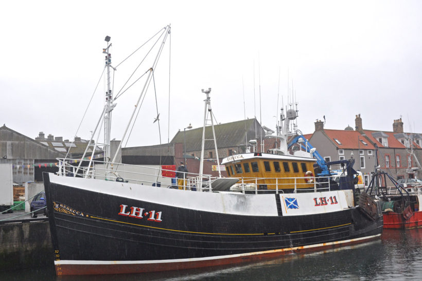 Rebecca: Prawn twin-rig trawling overnight from Eyemouth