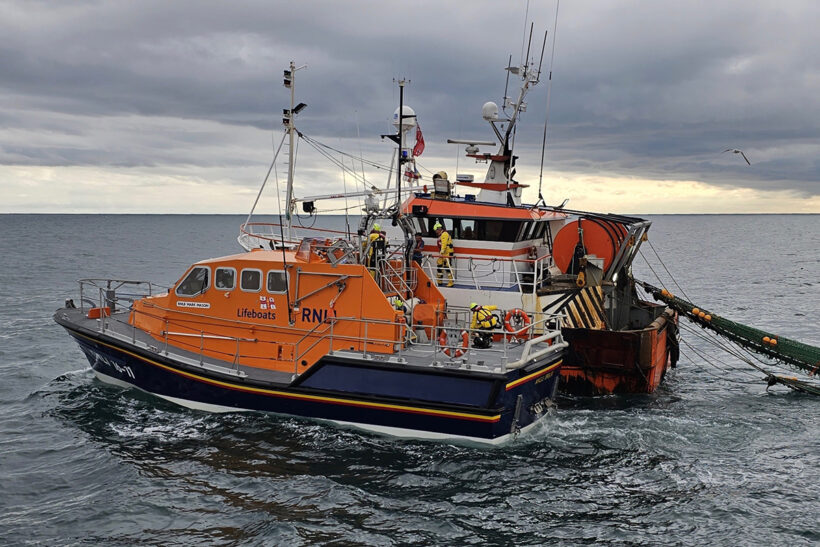 Trawler flooding sparks emergency response