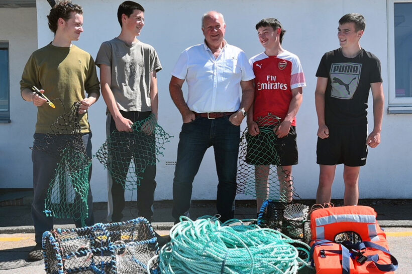 Young Clyde fishers on course