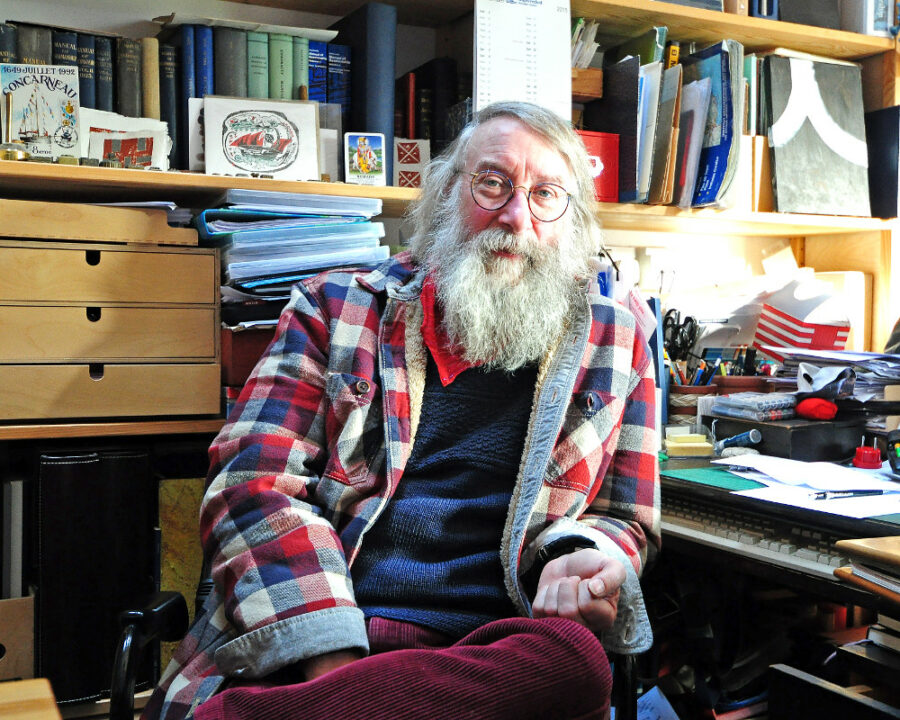DES PAWSON MBE – TIED INTO A PASSION