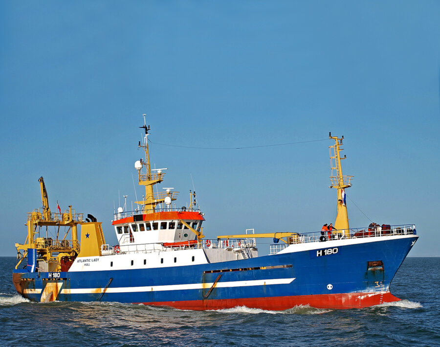 Atlantic Lady H 180 moves to France