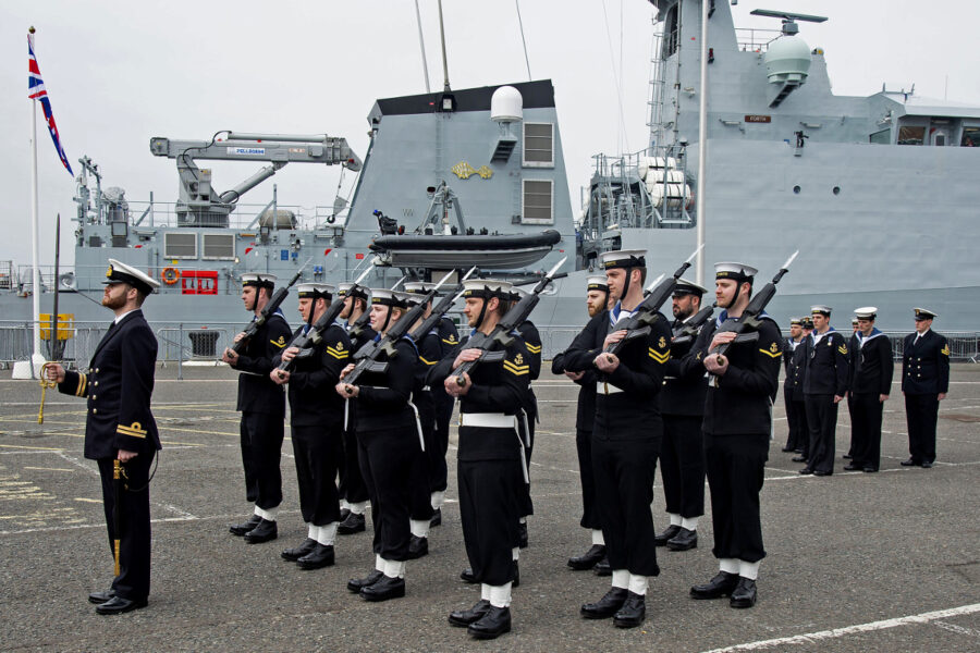 HMS Forth commissioned at Portsmouth